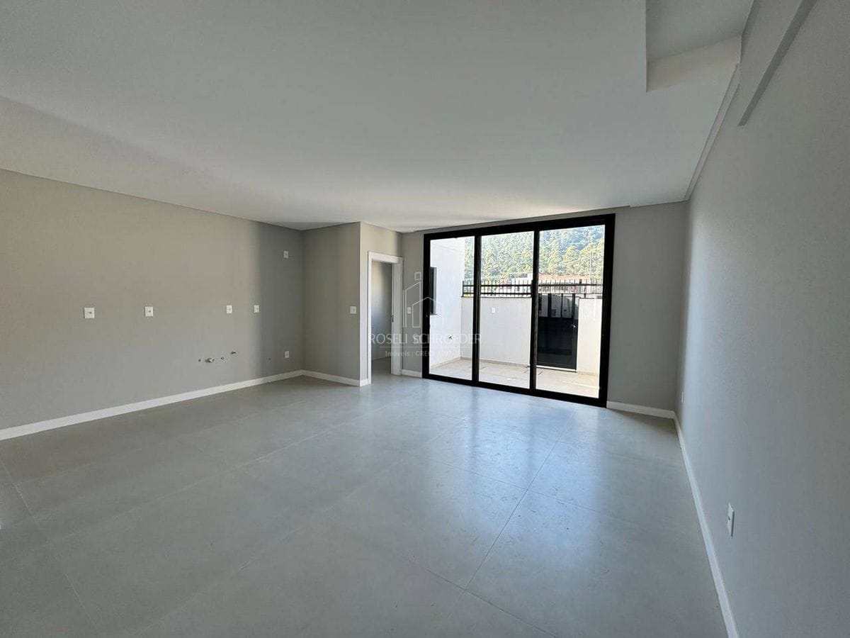 Lindo sobrado no bairro São Francisco de Assis – ID 1241 (8)